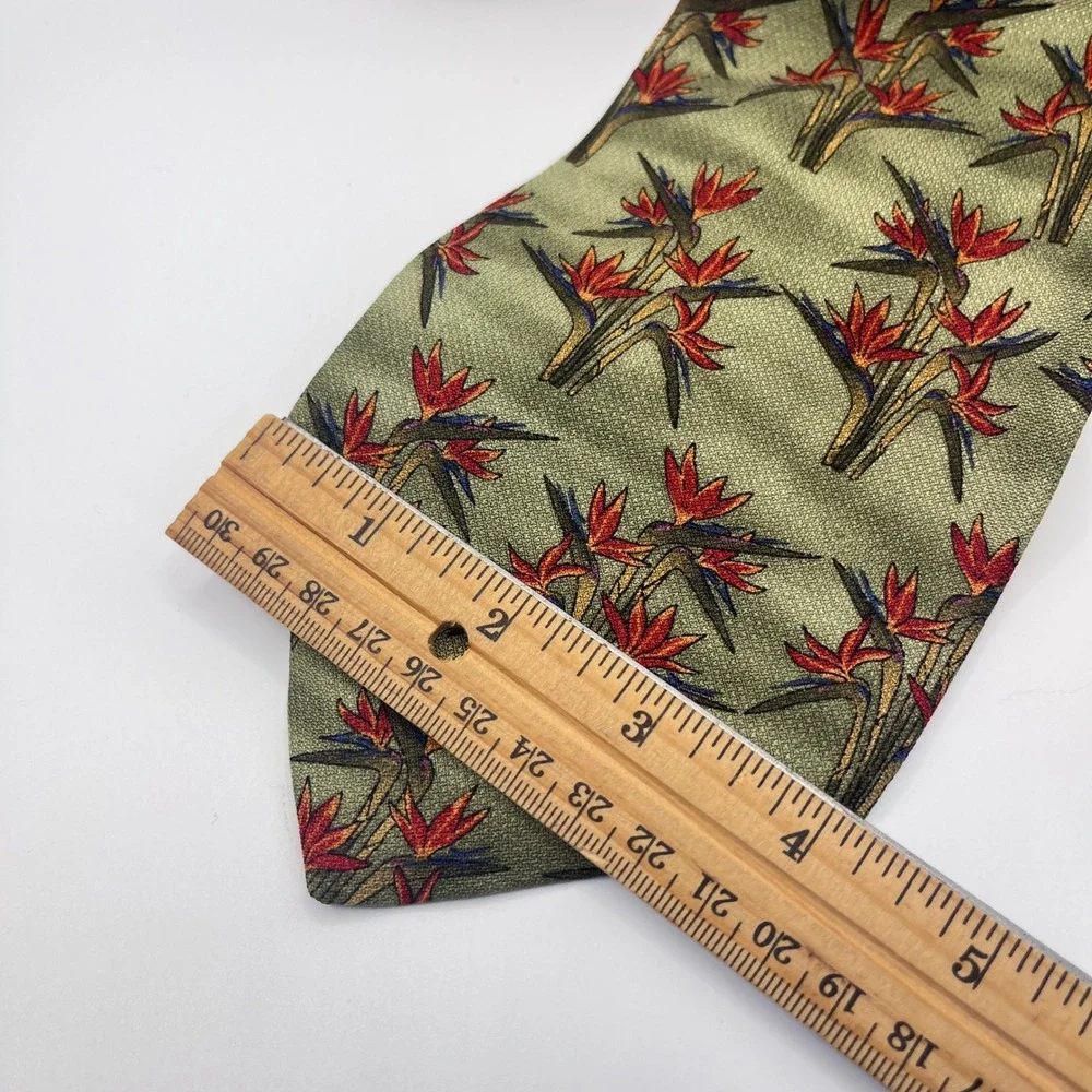 Tommy Bahama Necktie Mens OS Green Excellent Bird of Paradise Floral Silk USA